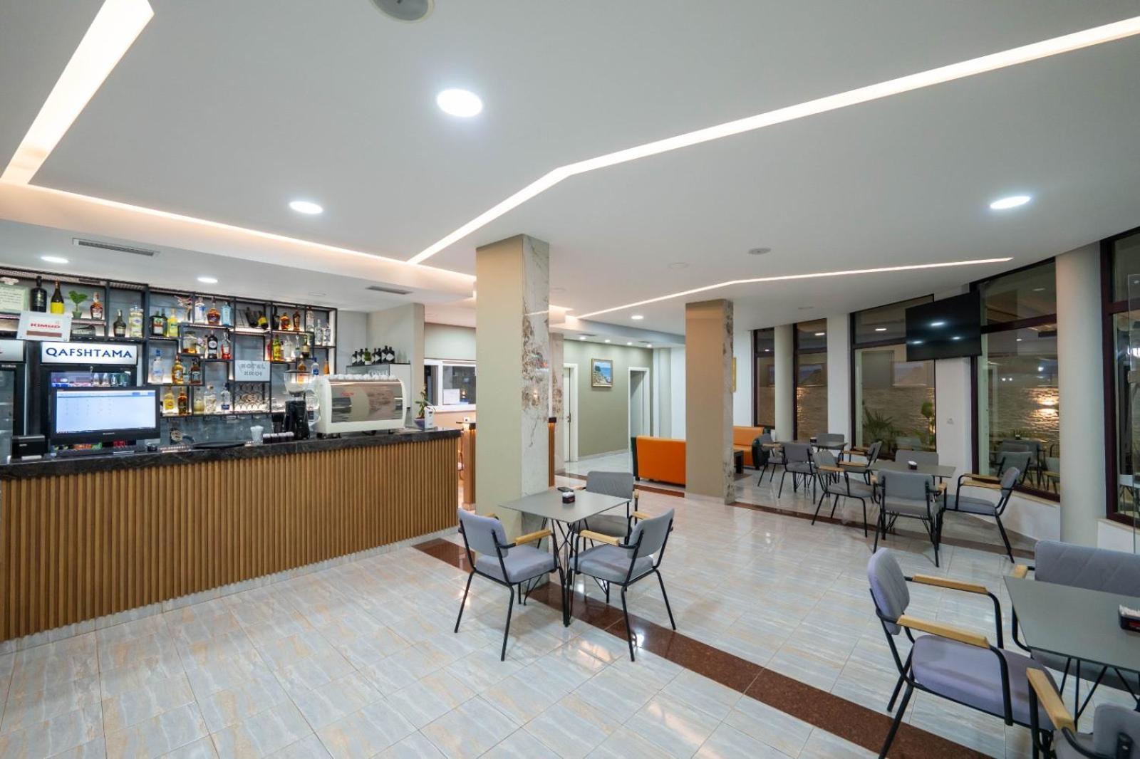 Hotel Kroi Ksamil Extérieur photo