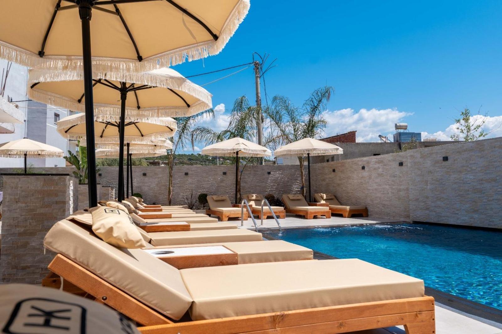 Hotel Kroi Ksamil Extérieur photo